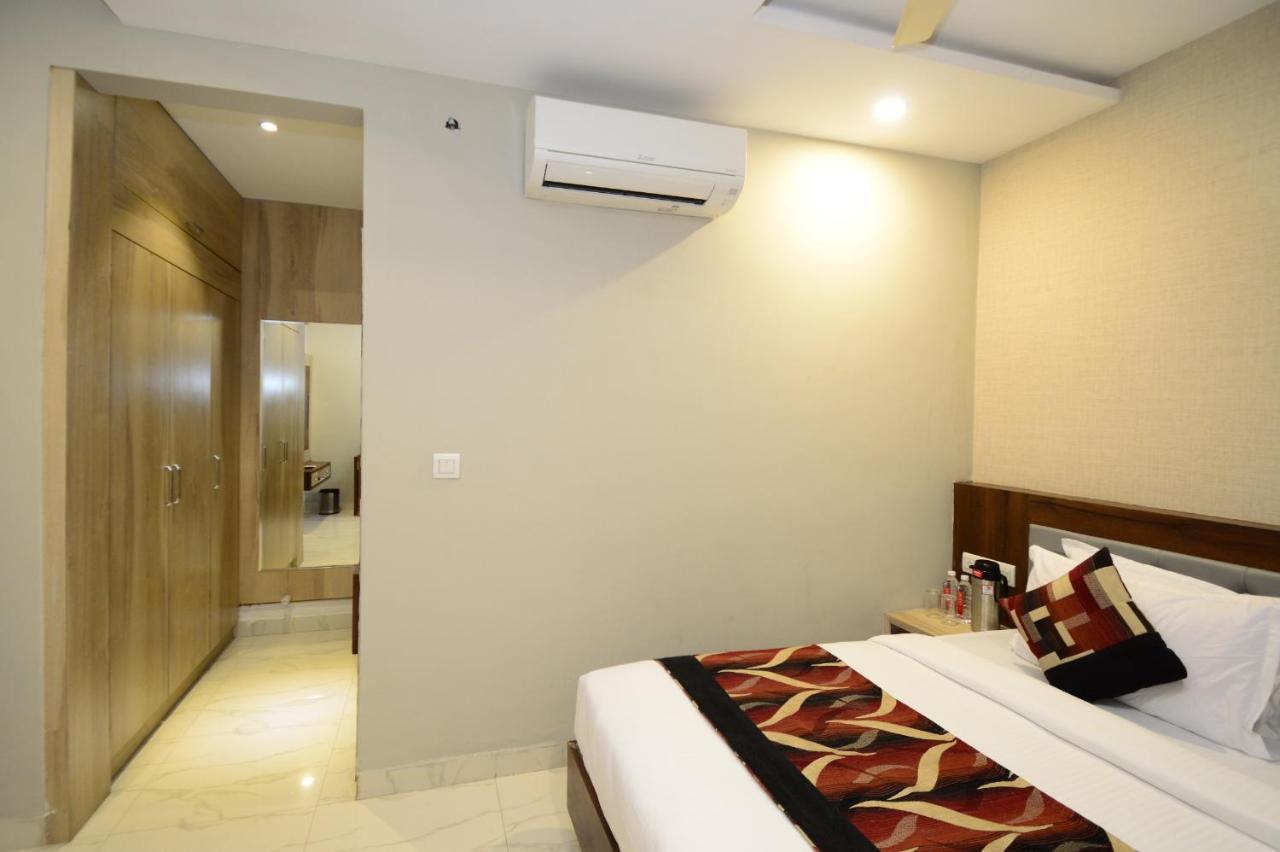 Hopp Inn Udaipur Ngoại thất bức ảnh